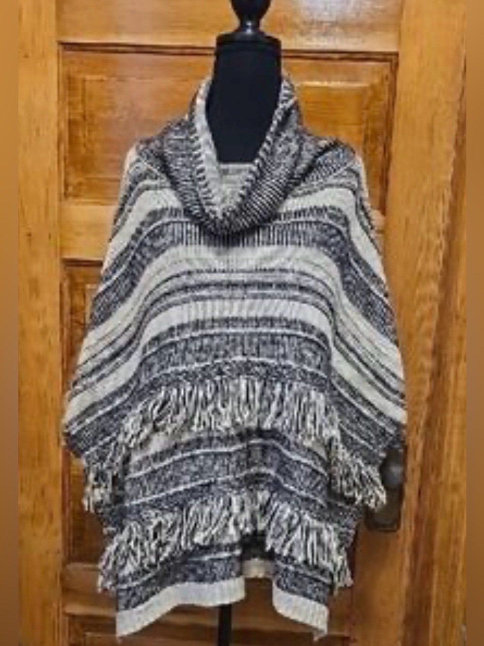 Linda Anderson Knit Striped Cowl Neck Poncho Fringe One Size